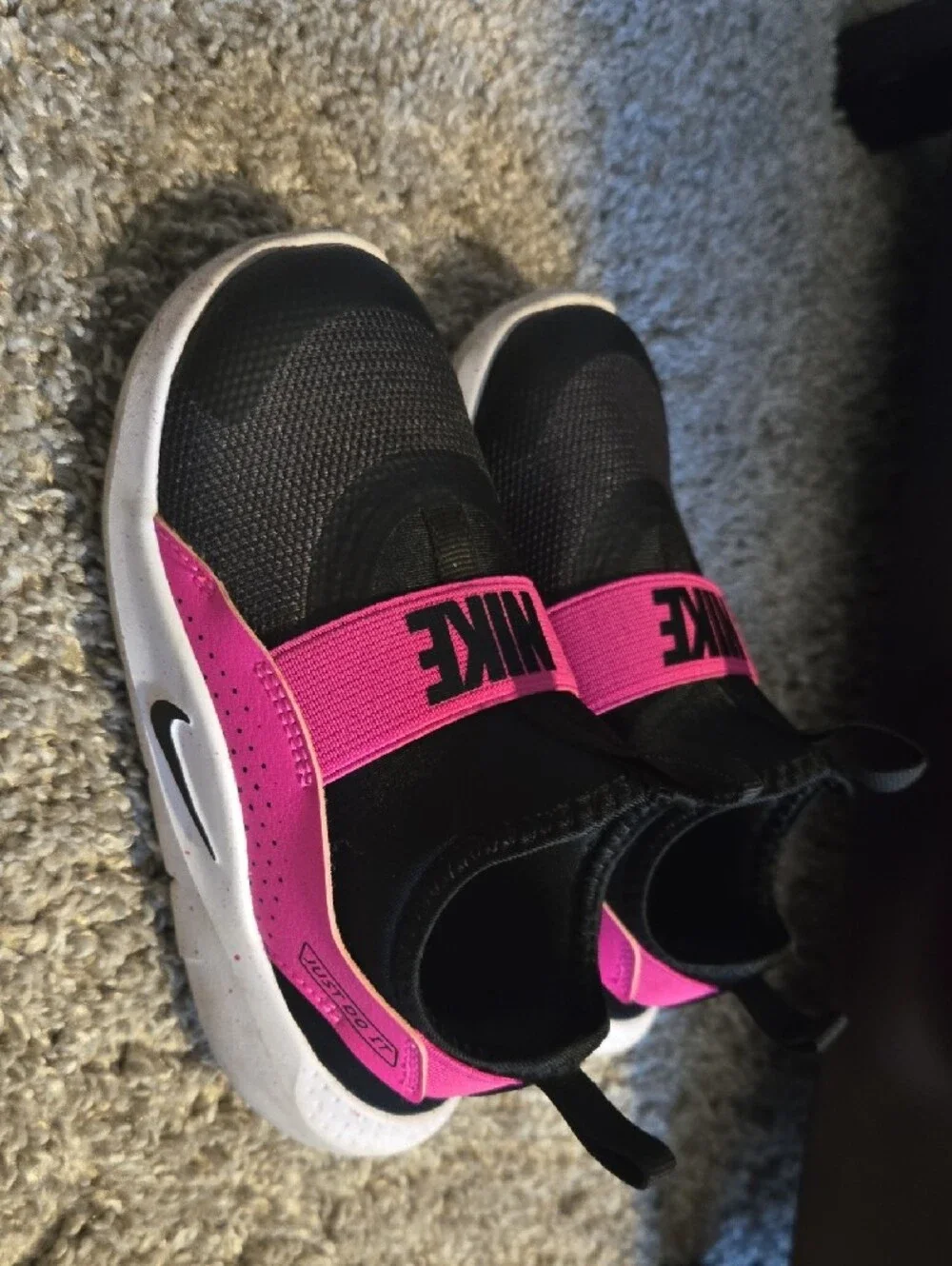 Nike Kids Black Sneakers with Hot Pink Strap